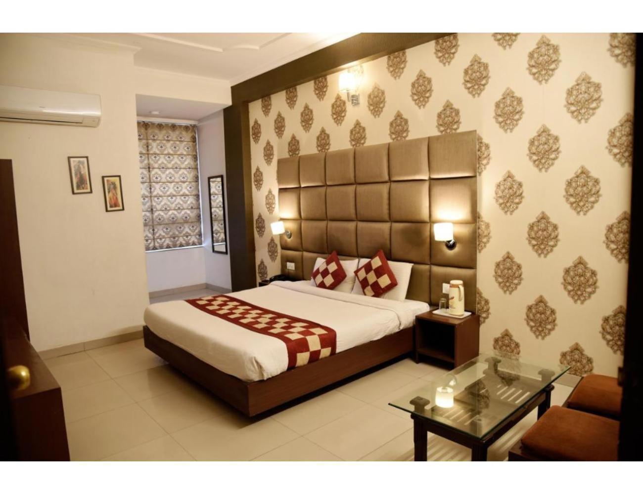 Shree Residency, Homestay