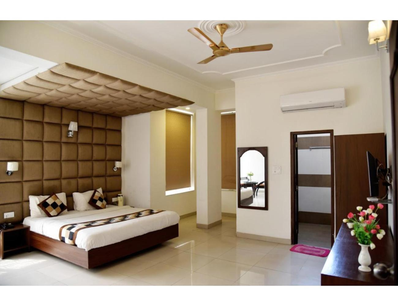 Homestay Shree Residency,